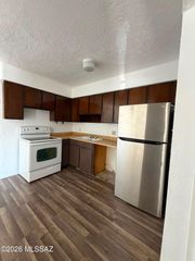 1620 N Wilmot Rd Unit P283, Tucson, AZ 85712