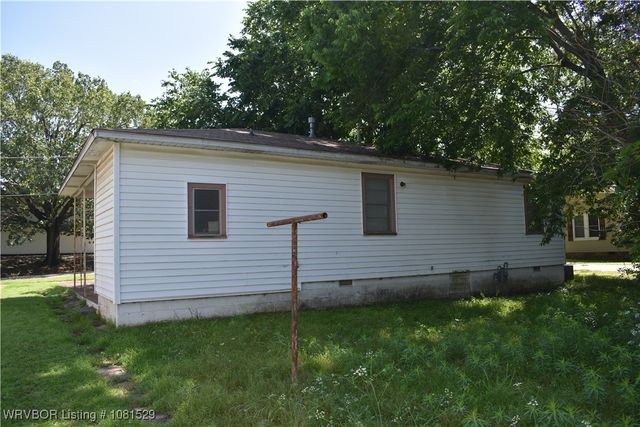 237 E 4th Street, Booneville, AR 72927