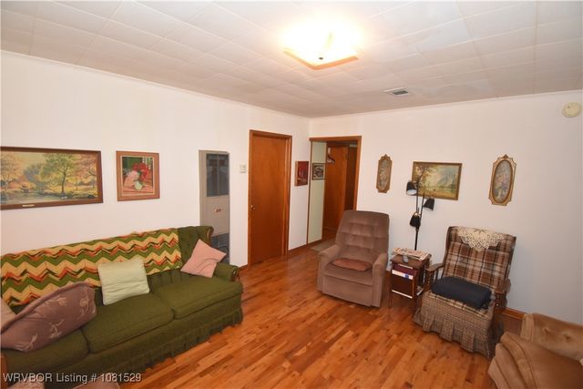 237 E 4th Street, Booneville, AR 72927