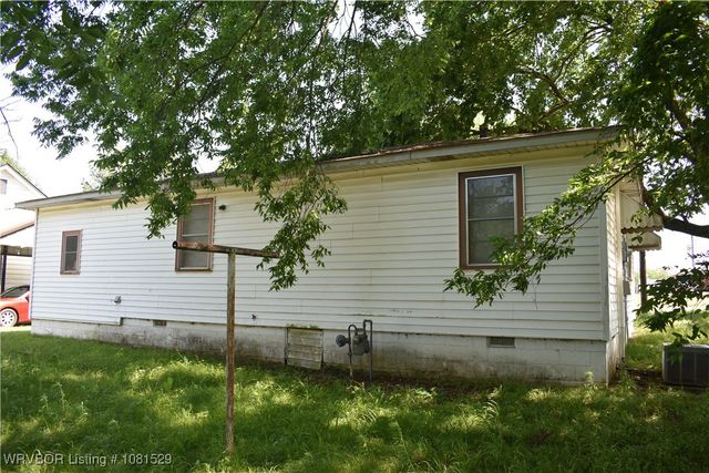237 E 4th Street, Booneville, AR 72927