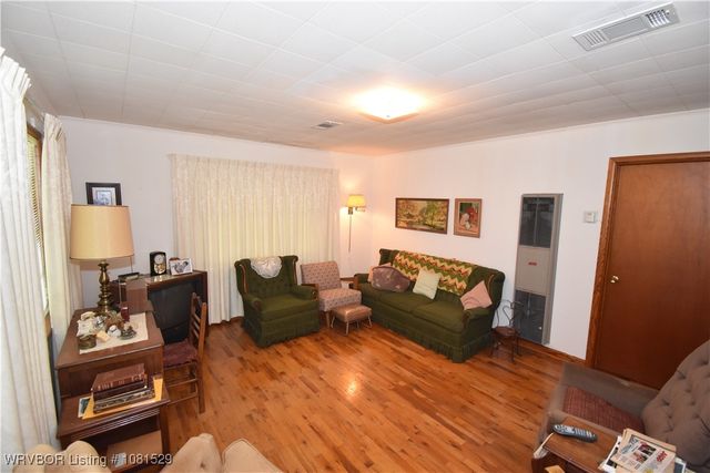 237 E 4th Street, Booneville, AR 72927