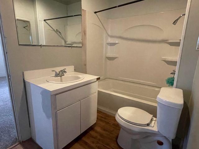 325 S 13th Street, Slaton, TX 79364