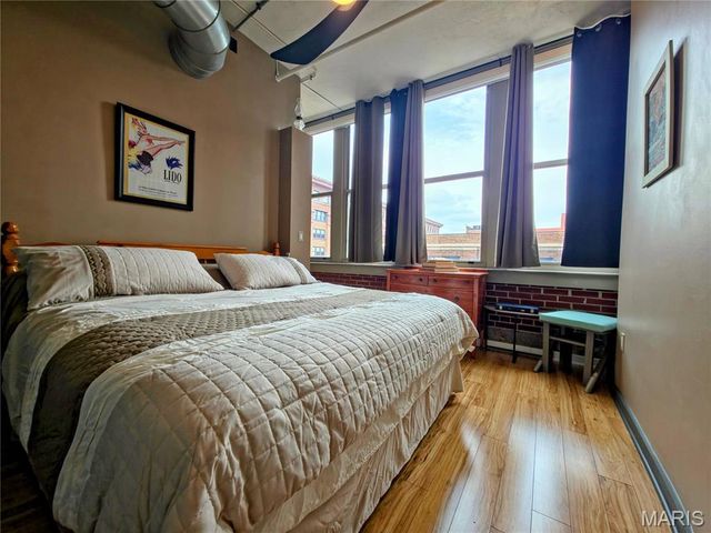 1627 Locust Street 402, St Louis, MO 63103