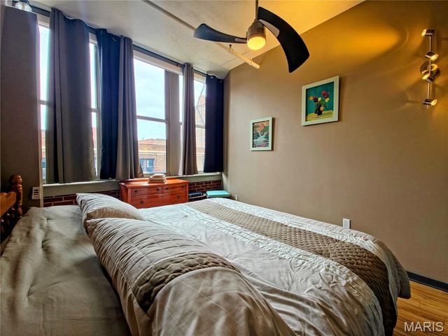 1627 Locust Street 402, St Louis, MO 63103