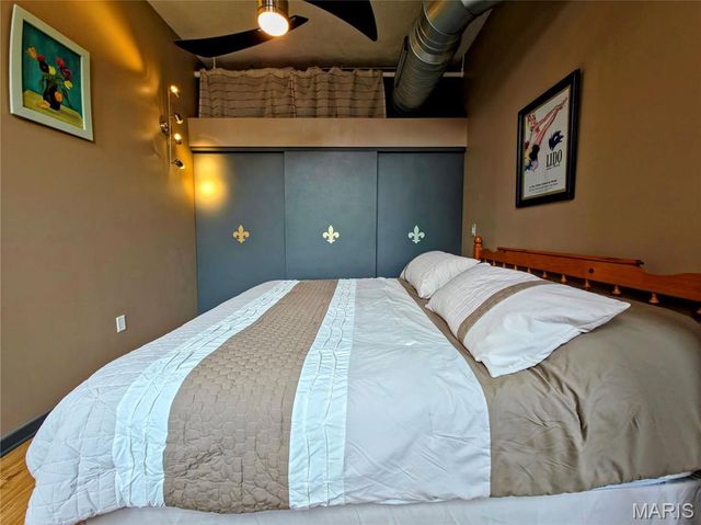 1627 Locust Street 402, St Louis, MO 63103
