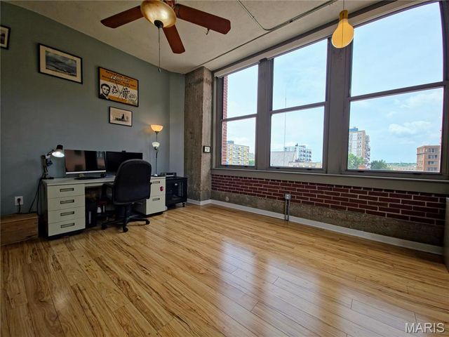 1627 Locust Street 402, St Louis, MO 63103