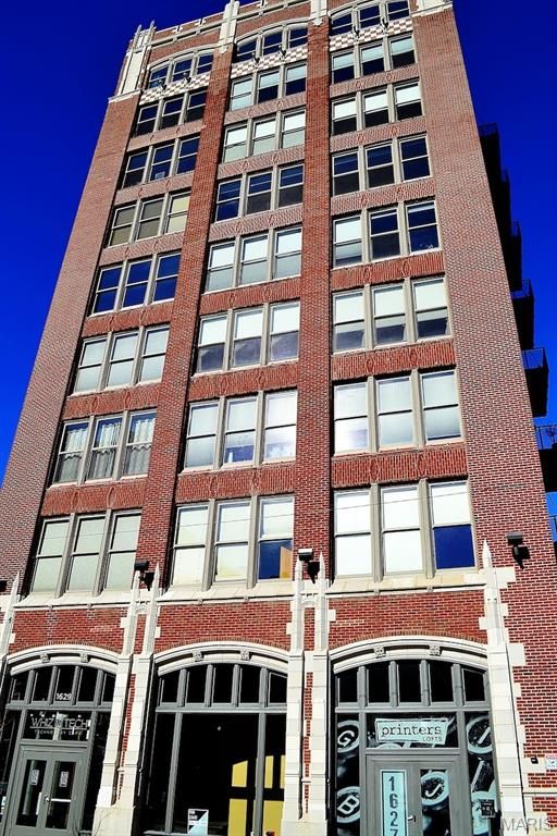 1627 Locust Street 402, St Louis, MO 63103
