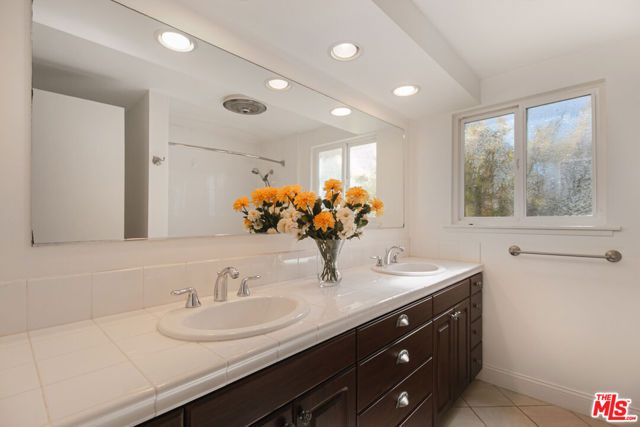 1091 Vallejo Avenue, Simi Valley, CA 93065