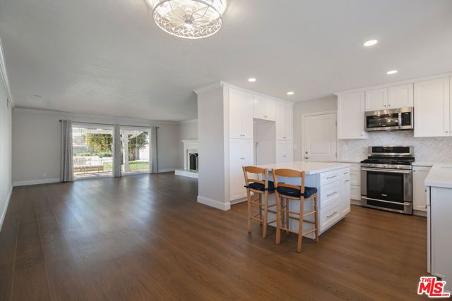 1091 Vallejo Avenue, Simi Valley, CA 93065