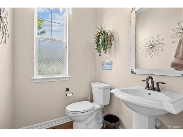 26875 E Clifton Pl, Aurora, CO 80016