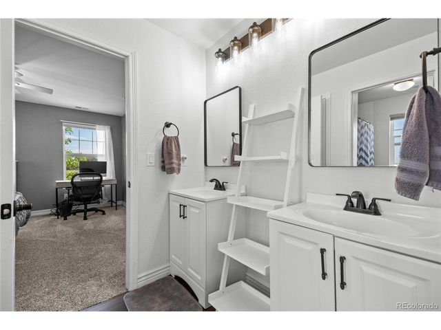 26875 E Clifton Pl, Aurora, CO 80016