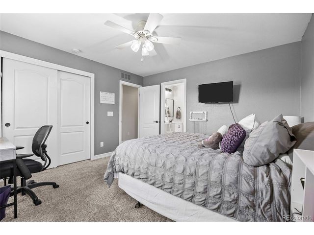 26875 E Clifton Pl, Aurora, CO 80016