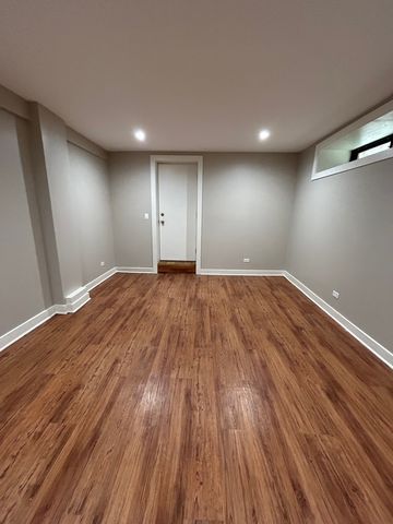 753 W Buckingham Place 1, Chicago, IL 60657