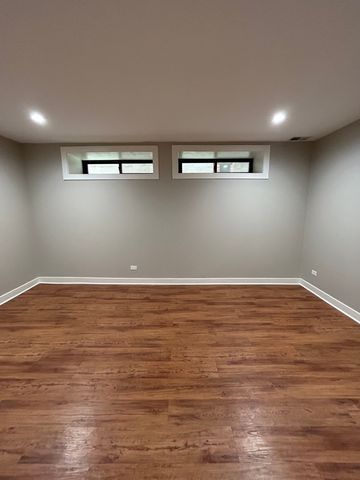 753 W Buckingham Place 1, Chicago, IL 60657