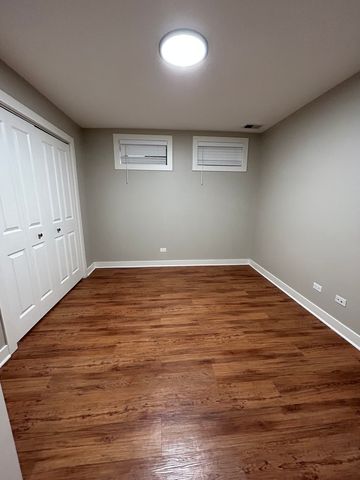 753 W Buckingham Place 1, Chicago, IL 60657