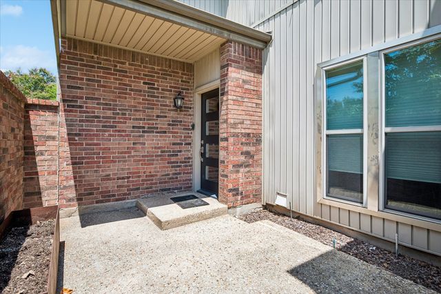 12446 Montego Plaza, Dallas, TX 75230