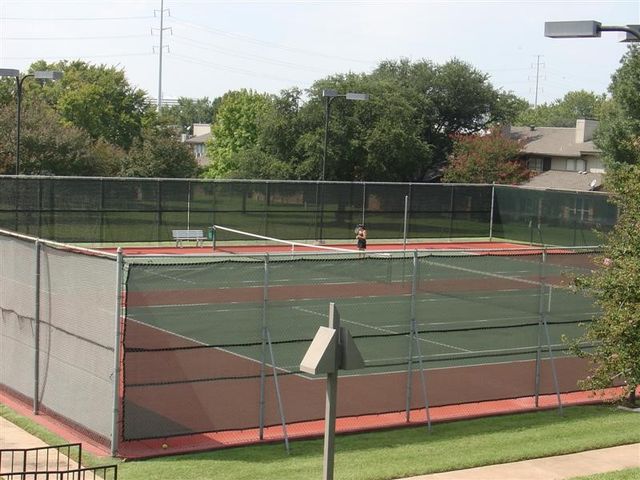 12446 Montego Plaza, Dallas, TX 75230