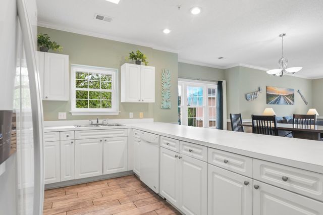 4827 Orchid Way Apt 201, Myrtle Beach, SC 29577