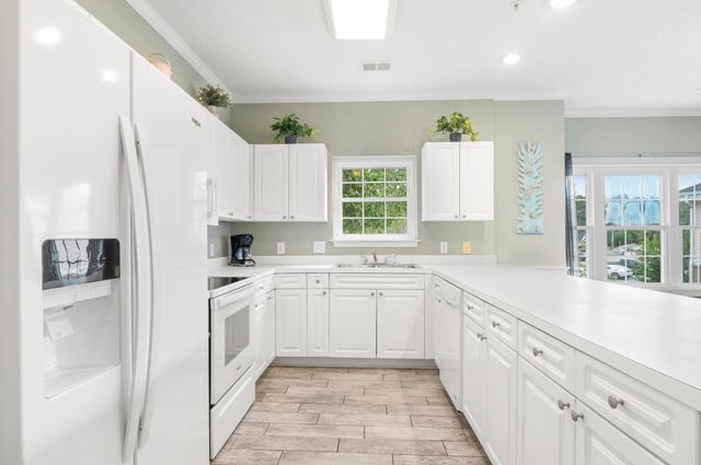 4827 Orchid Way Apt 201, Myrtle Beach, SC 29577