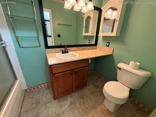 6109 Orchard Lake Road 203, West Bloomfield, MI 48322