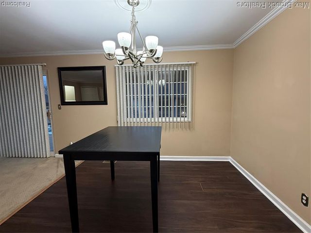 6109 Orchard Lake Road 203, West Bloomfield, MI 48322