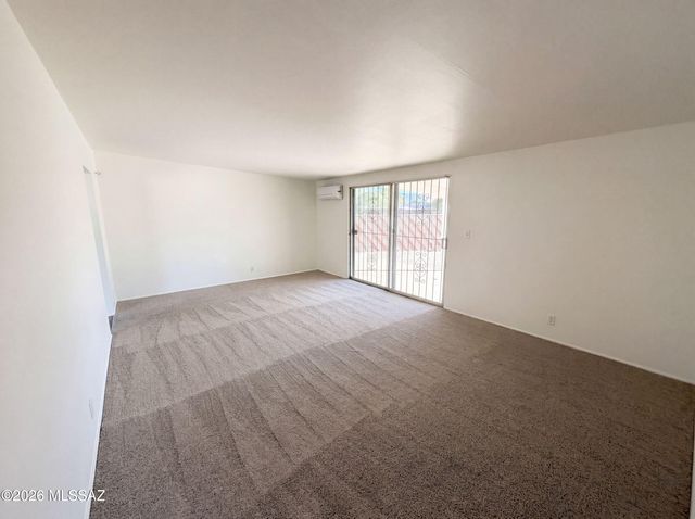 7266 E 29th Street, Tucson, AZ 85710