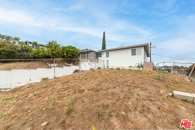 2343 Bullard Avenue, Los Angeles, CA 90032