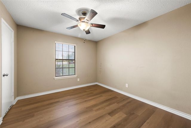 614 Circle Creek Drive, Hewitt, TX 76643