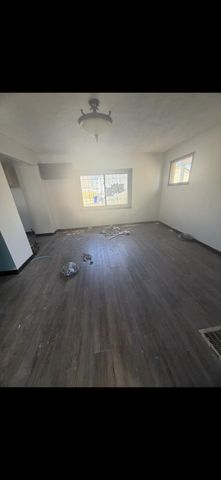 990 E 16th Avenue, Columbus, OH 43211