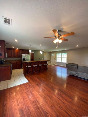 3 Suzy Q Lane, Vilonia, AR 72173
