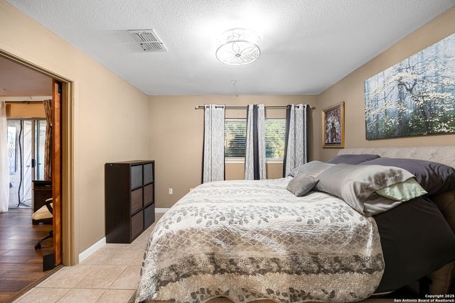 4111 Medical Dr Apt A102, San Antonio, TX 78229