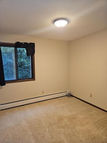 1855 Silver Bell Road 314, Eagan, MN 55122