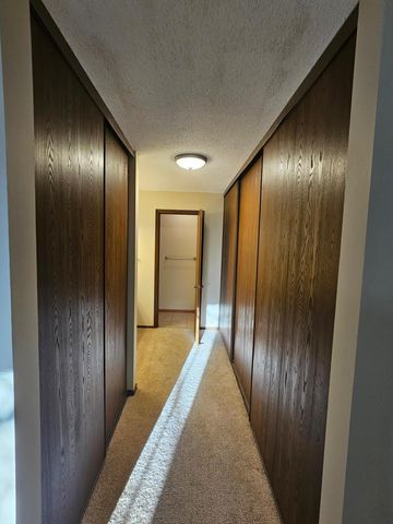 1855 Silver Bell Road 314, Eagan, MN 55122