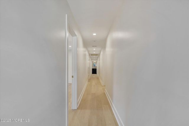 243 Woodcrest Road SUMMER, Oakhurst, NJ 07755