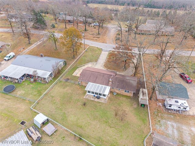 8436 Sebastian Lake Drive, Hackett, AR 72937
