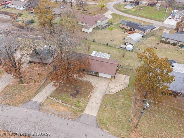 8436 Sebastian Lake Drive, Hackett, AR 72937