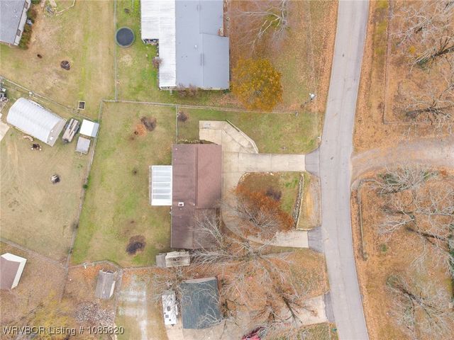 8436 Sebastian Lake Drive, Hackett, AR 72937