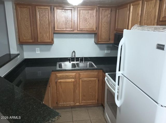 12221 W BELL Road 182, Surprise, AZ 85378