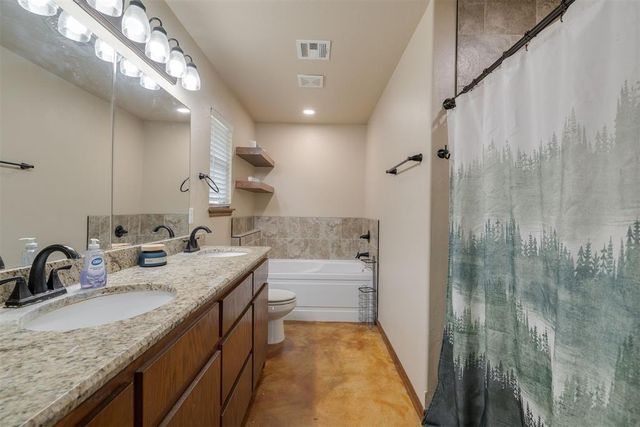 1581 Laura Meadows Drive, Blanchard, OK 73010