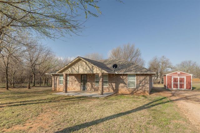 1581 Laura Meadows Drive, Blanchard, OK 73010