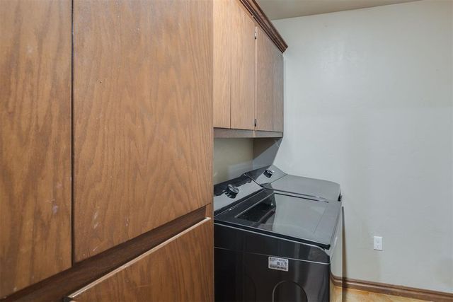 1581 Laura Meadows Drive, Blanchard, OK 73010