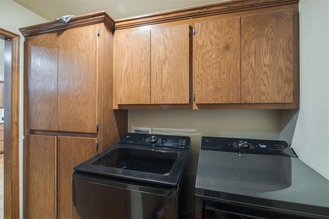 1581 Laura Meadows Drive, Blanchard, OK 73010