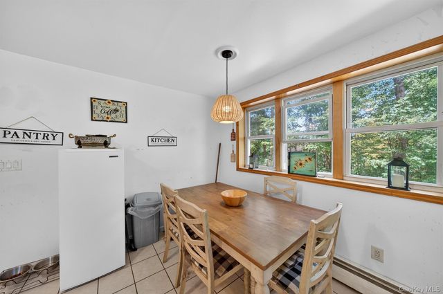 84 Highview Terrace, Bloomingburg, NY 12790