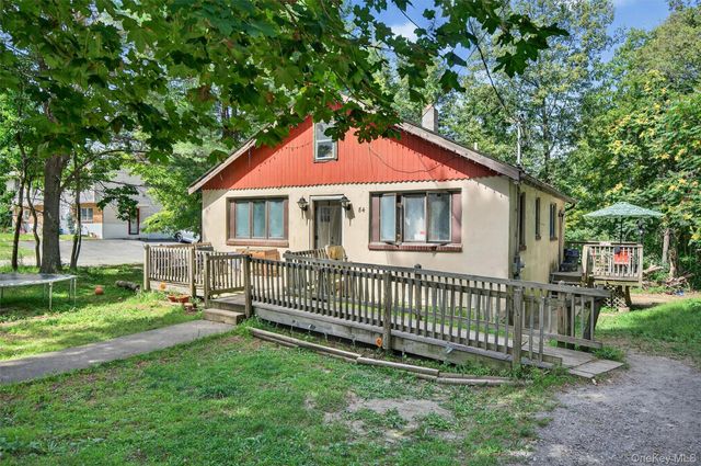 84 Highview Terrace, Bloomingburg, NY 12790