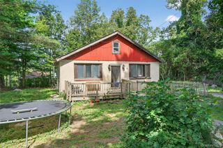 84 Highview Terrace, Bloomingburg, NY 12790