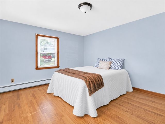 133 Inman Avenue, Warwick, RI 02886