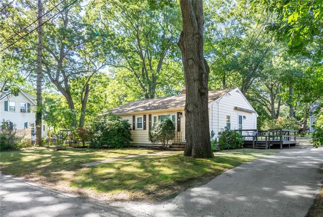 133 Inman Avenue, Warwick, RI 02886