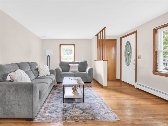 133 Inman Avenue, Warwick, RI 02886