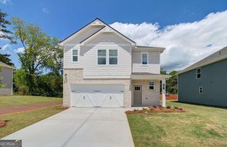 15 Armour Pass, Newnan, GA 30263