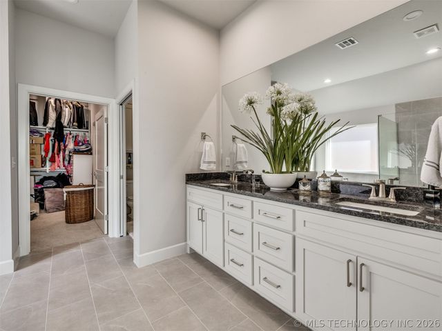 13605 S 21st Place E, Bixby, OK 74008